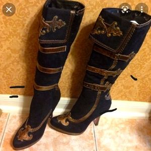 Leg Avenue zip up pirate themed boots